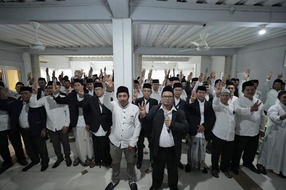 Ratusan Khatib Milenial se-Jabodetabek Deklarasikan Dukungan untuk Ganjar-Mahfud - JPNN.COM