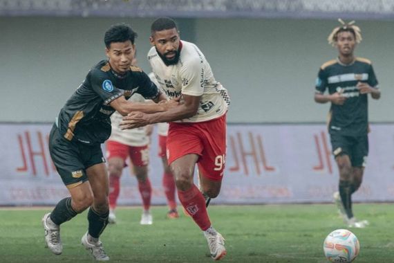 Diwarnai Kilat & Hujan Deras, Dewa United Vs Bali United Tanpa Pemenang, Cek Klasemen - JPNN.COM