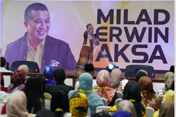 Erwin Aksa Rayakan HUT ke-48 Bersama 1.500 Sukarelawan di Senayan - JPNN.COM