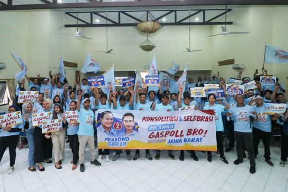 Relawan Gaspoll Bro Bergerak, Optimistis Prabowo-Gibran Raih 90 Persen Suara di Jabar - JPNN.COM