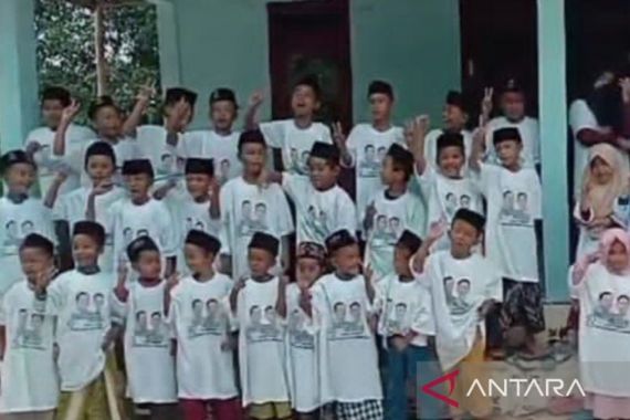 Viral Video Siswa Dukung Prabowo-Gibran, Bawaslu Pamekasan Singgung 2 Pelanggaran - JPNN.COM