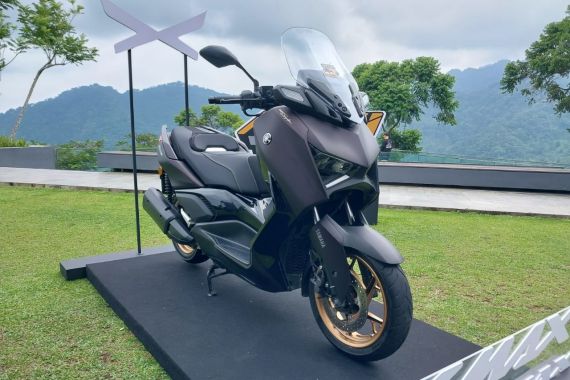 Daftar Aksesori Baru di Yamaha XMax Tech Max, Varian Bawah Bisa Upgrade - JPNN.COM