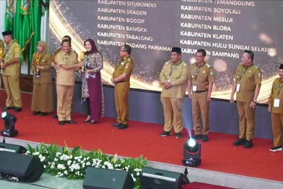Klaten Raih Penghargaan Kabupaten Terinovatif dari Kemendagri - JPNN.COM