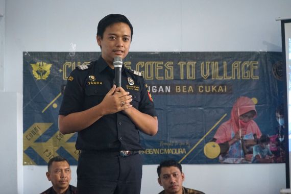 Bea Cukai Beri Asistensi Kepada Pengusaha BKC di Bandung dan Madura - JPNN.COM