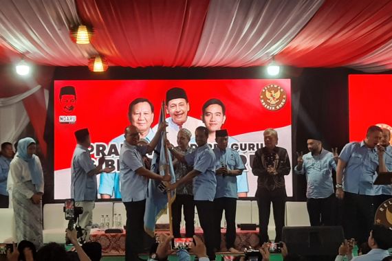 Ndaru Habib Luthfi Deklarasi Dukung Prabowo-Gibran - JPNN.COM