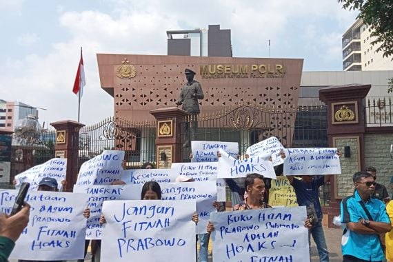 Polri Diminta Panggil Pihak yang Menuduh Prabowo Melanggar HAM - JPNN.COM