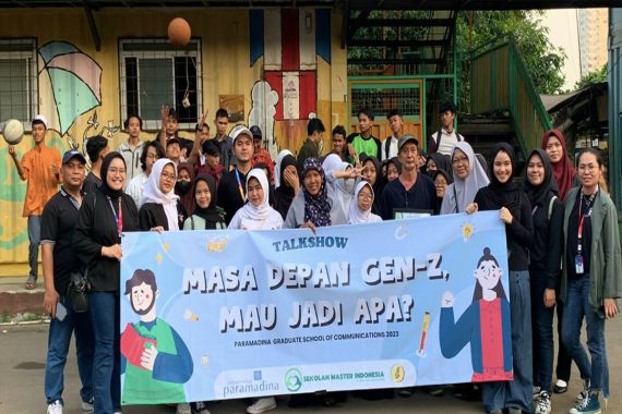 Mahasiswa Paramadina Gelar Kegiatan Edukasi untuk Gen Z di Sekolah Masjid Terminal Depok - JPNN.COM