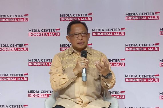 Kontroversi Mayor Teddy Ajudan Prabowo, Begini Reaksi Mendagri Tito - JPNN.COM