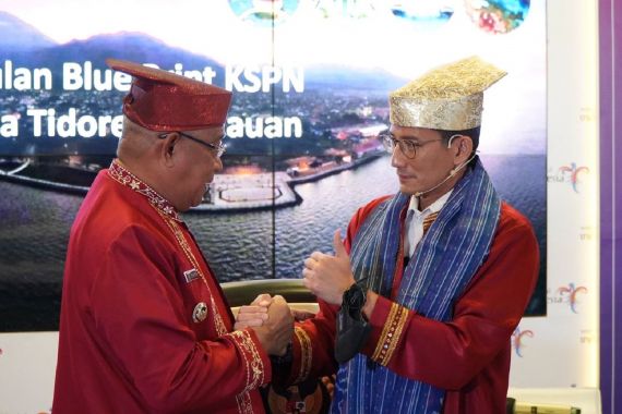 Menparekraf: Kota Tidore Kepulauan Sangat Berpotensi Jadi KSPN - JPNN.COM