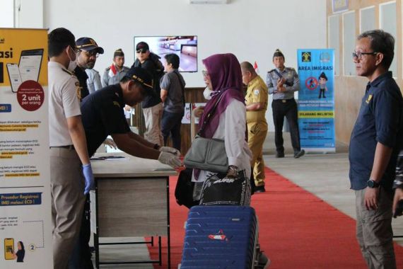 Bea Cukai, Imigrasi & Karantina Berkolaborasi Optimalkan Pelayanan dan Pengawasan di Lapangan - JPNN.COM