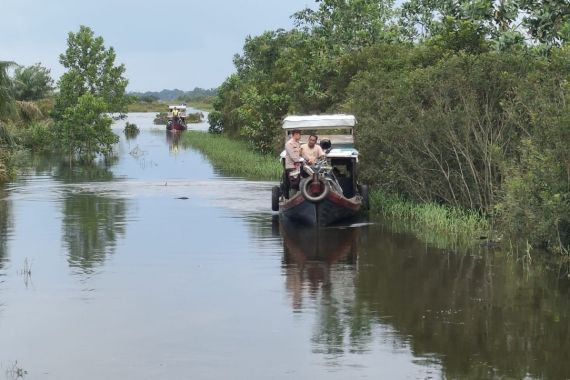 Banjir Terjadi setelah 5 Pintu Bendungan PLTA Koto Panjang Dibuka, Begini Dampaknya - JPNN.COM