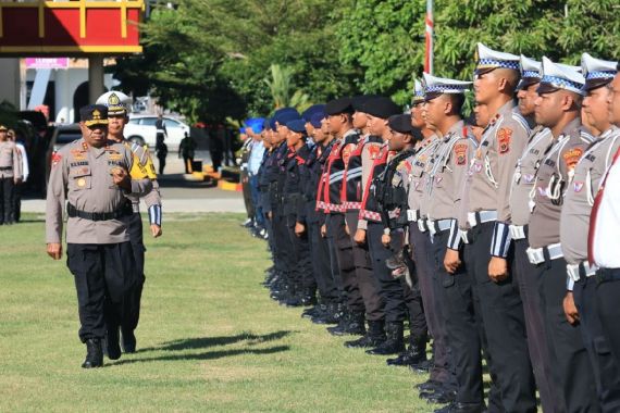 Polda Papua Kerahkan 2.400 Personel Gabungan saat Nataru - JPNN.COM