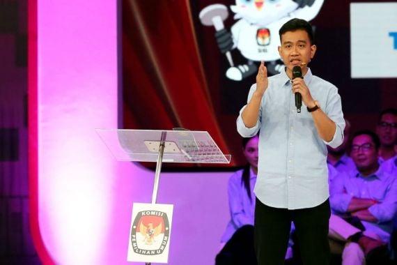 Nusron Sebut Gibran Adalah Jokowi Plus di Panggung Debat - JPNN.COM