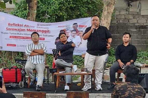 Refleksi Akhir Tahun, Sorowajan Memanggil Bedah Buku Hitam Prabowo Subianto - JPNN.COM