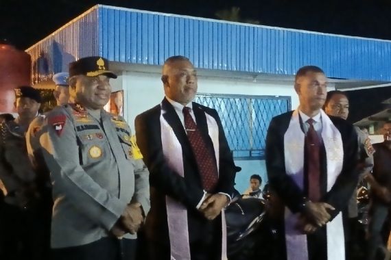 Ibadah Penyambutan Natal di Papua Berjalan Aman - JPNN.COM