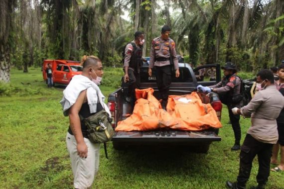 Polisi Gulung 5 Pelaku Pembunuhan Sadis di Manokwari - JPNN.COM