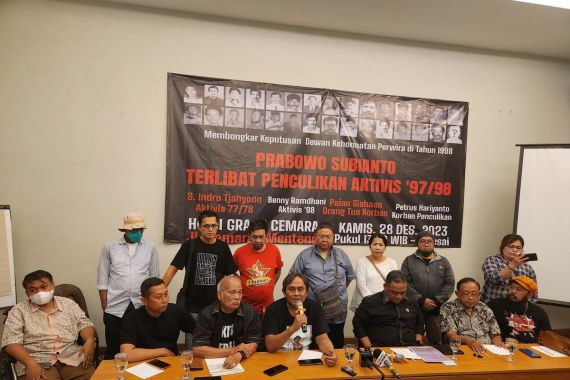 Korban Penculikan Minta Milenial dan Gen Z Tak Terjebak dengan Gemoy, Prabowo Penjahat HAM - JPNN.COM
