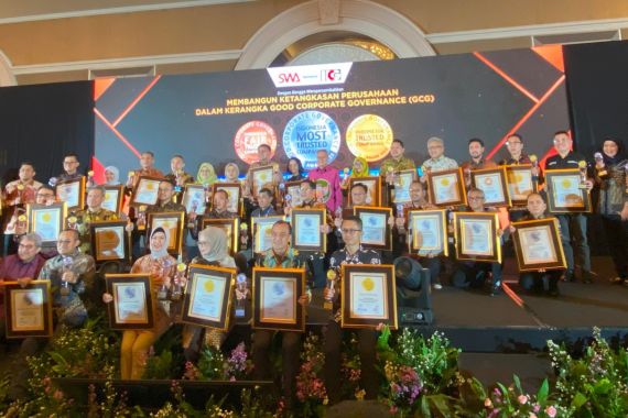 Berhasil Pertahankan Predikat The Most Trusted Company, Pupuk Kaltim Raih Skor GCG Tertinggi - JPNN.COM