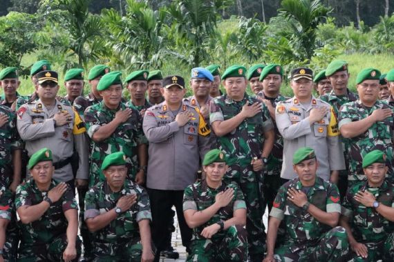 TNI-Polri di Siak Solid Mewujudkan Pemilu 2024 Damai, AKBP Asep: Kami Netral - JPNN.COM