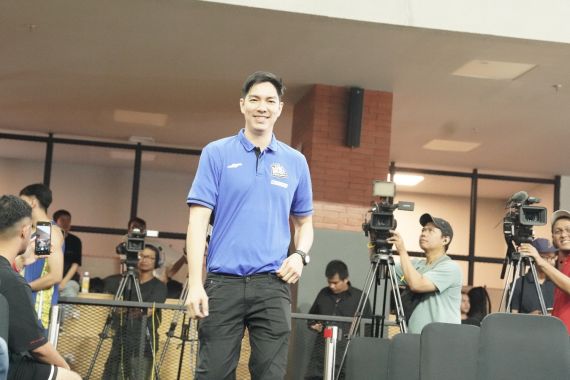 Gebrakan Perbasi, Rony Gunawan Jadi Manajer Timnas Basket Putra Indonesia - JPNN.COM