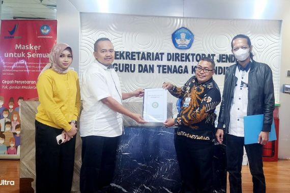 Sambangi Kemendikbudristek, Aliansi Honorer Usulkan 4 Hal Termasuk Formasi PPPK 2024 untuk P/TL & Tendik - JPNN.COM