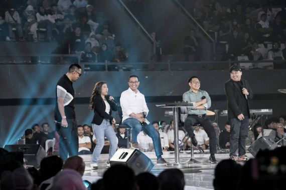 Jadi Objek Roasting Kiky Saputri & Ate, Anies Bilang Itu Sebuah Kehormatan - JPNN.COM