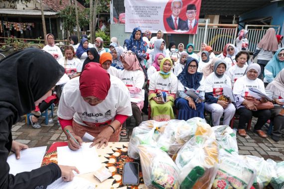 Ganjar Creasi Hadirkan Bazar Sembako Murah Untuk Warga di Malang - JPNN.COM