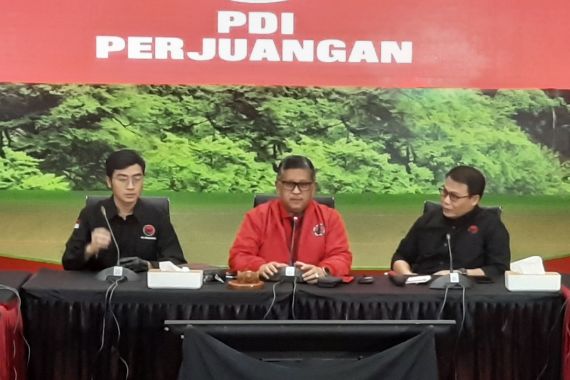 Ultah PDIP tanpa Jokowi, Hasto: HUT Kali Ini Menyatu dengan Rakyat - JPNN.COM