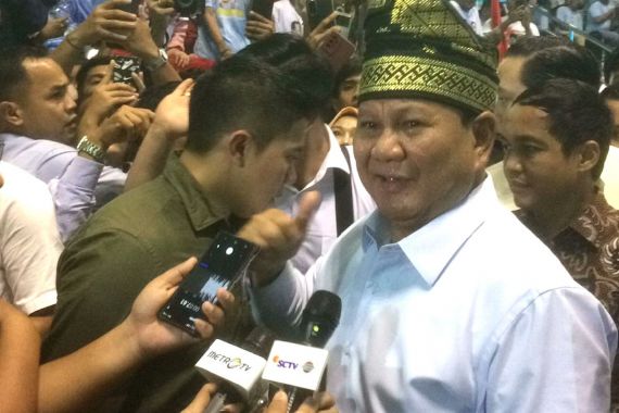 Tak Pandai Omon-Omon Kosong, Prabowo Ucap 'Emang Gue Pikirin' untuk Penilaian Anies - JPNN.COM