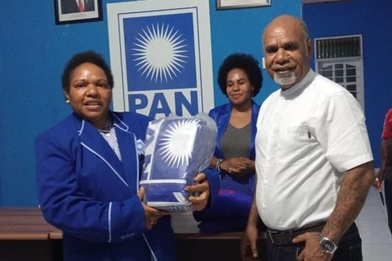 PAN Papua Tengah Optimistis Raup 75% Suara Demi 1 Kursi di Senayan - JPNN.COM