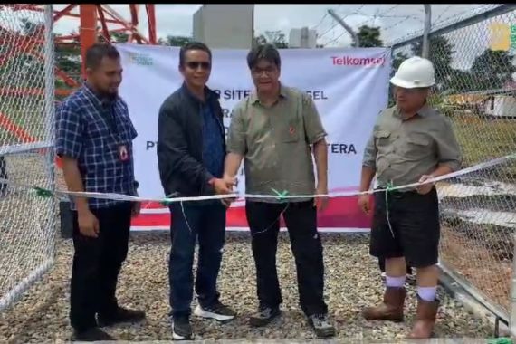 Gandeng Telkomsel, Perusahaan Ini Sediakan Internet 4G untuk Warga di Kebun Sawit - JPNN.COM