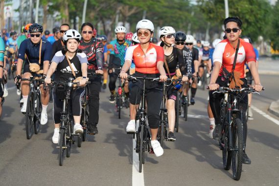 Gowes Santuy, Kaesang PSI Ingatkan Warga ke TPS - JPNN.COM