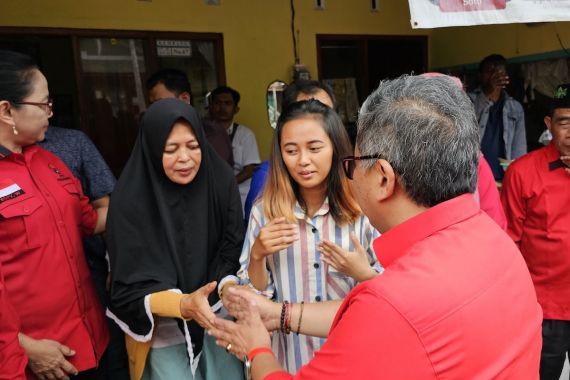 Kunjungi Keluarga Korban Kekerasan di Jogja, Hasto Sampaikan Belasungkawa dari Bu Mega - JPNN.COM