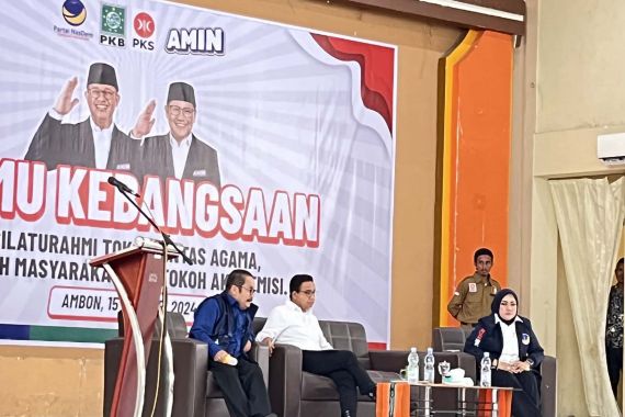 Begini Janji Anies saat Warga Ambon Keluhkan Pembangunan di Maluku - JPNN.COM