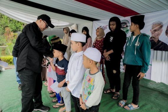 Kajol Indonesia Beri Santunan Anak Yatim Piatu & Optimistis Ganjar-Mahfud Menang - JPNN.COM
