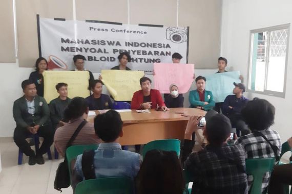 Mahasiswa Banten Sebut Tabloid Achtung Berisi Data dan Fakta, Publik Perlu Tahu - JPNN.COM