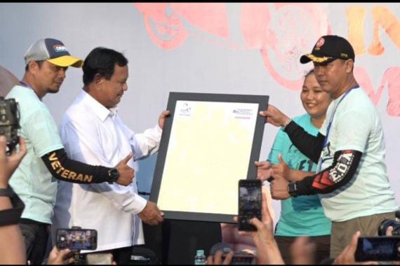 Ribuan Ojol Temui Capres Prabowo di Lapangan Banteng - JPNN.COM