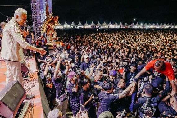 Hadiri Pesta Rakyat, Puluhan Ribu Pendukung di Bali Siap Menangkan Ganjar - Mahfud - JPNN.COM