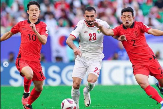 Sengit, Jordan Vs Korea 2-1 di Babak Pertama - JPNN.COM