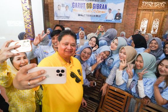 Airlangga Targetkan Kemenangan Prabowo-Gibran 65 Persen di Garut - JPNN.COM