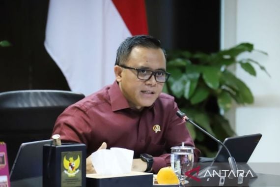 Menteri Anas Sebut BUP hingga Jenjang Karier PNS & PPPK Masuk RPP Manajemen ASN  - JPNN.COM