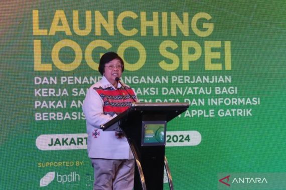 Menteri Siti Nurbaya Meluncurkan Logo Sertifikasi Penurunan Emisi - JPNN.COM