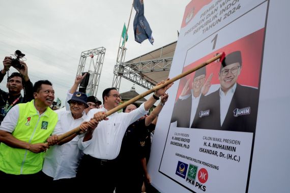 Anies: Rakyat Cilacap hingga Banyumas Bersama Gerbong Perubahan - JPNN.COM