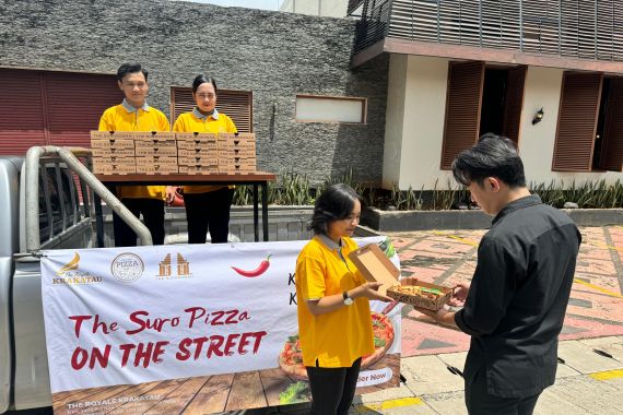 Inovasi untuk Pelanggan, The Suro Pizza Luncurkan Produk Rp 100 Ribu dapat Dua Loyang - JPNN.COM