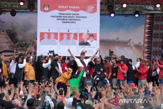 Peluang Ganjar-Mahfud Menang Satu Putaran di Pilpres 2024 Makin Besar - JPNN.COM