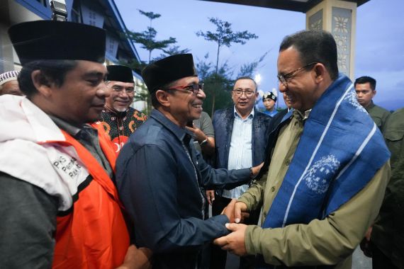 Anies Sebut Kesultanan Ternate Punya Komitmen Kuat Menjaga Keutuhan NKRI - JPNN.COM