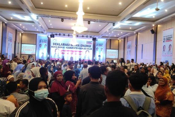 Ribuan Masyarakat di Kota Dumai Deklarasi Dukung Prabowo-Gibran - JPNN.COM