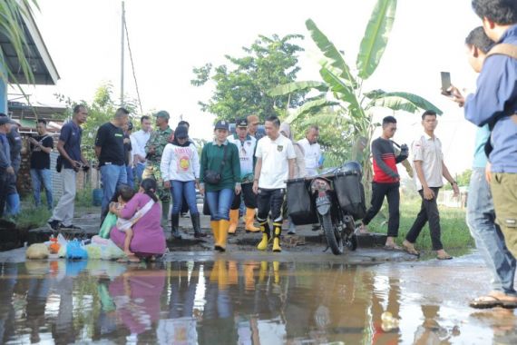900 Warga Terkena Dampak Banjir di Keramasan Palembang, Segera Dapat Bantuan - JPNN.COM