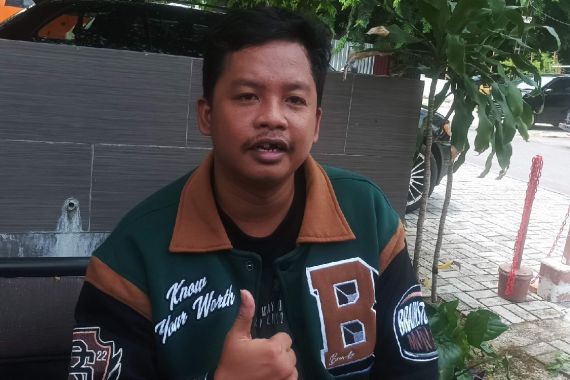 Ogah Rombak Gigi Ompong, Dustin Tiffani Yakin Bawa Hoki - JPNN.COM