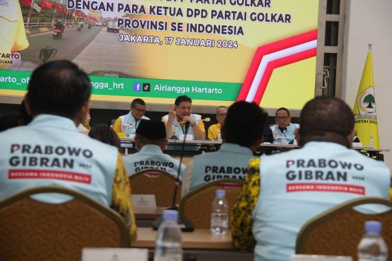 Airlangga Setuju Usulan Pilkada Dimajukan ke September - JPNN.COM